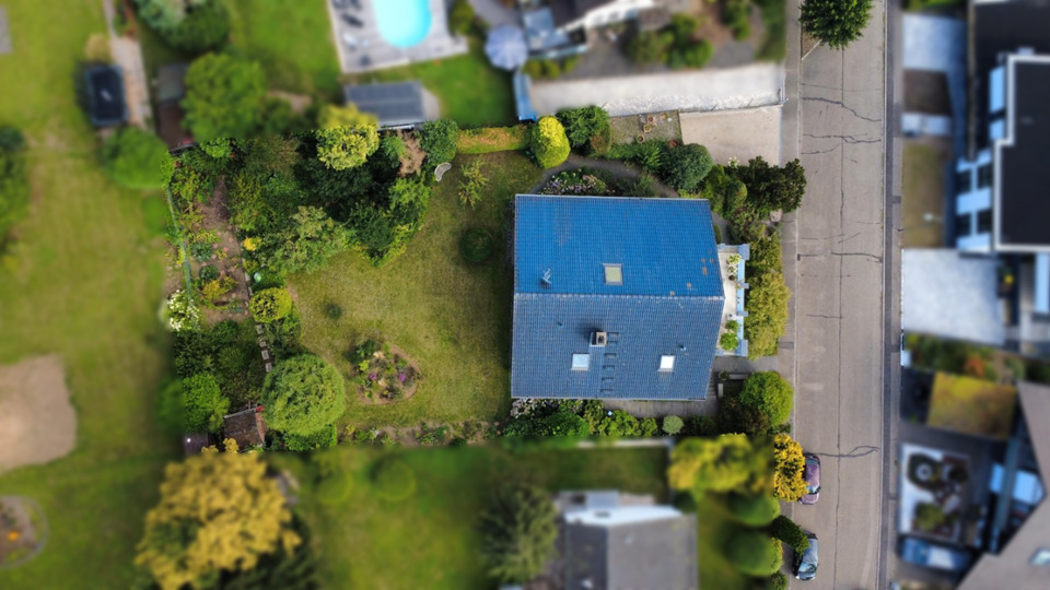 Einfamilienhaus Höhr-Grenzhausen Grenzhausen - 8 Zimmer, 305 m&sup2;, 868.000&euro; | Angebot:25382741