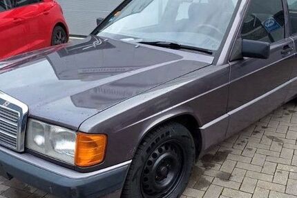 Mercedes-Benz 190 187.000 km 6.999 &euro; Oberwesel 55430