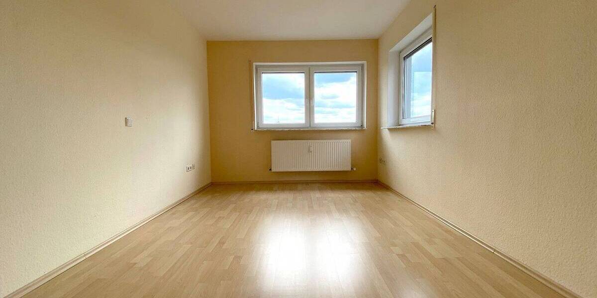 Mehrfamilienhaus, Wohnhaus Mayen Kürrenberg - 6 Zimmer, 135 m&sup2;, 1.200&euro; | Angebot:25747874