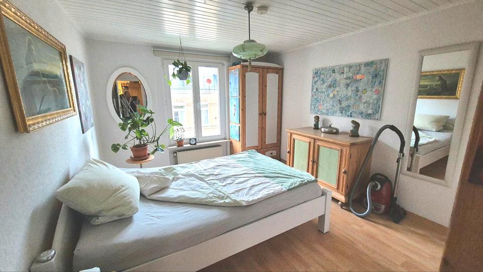 Dachgeschoßwohnung Neuwied - 2.5 Zimmer, 55 m&sup2;, 120.000&euro; | Angebot:26868425