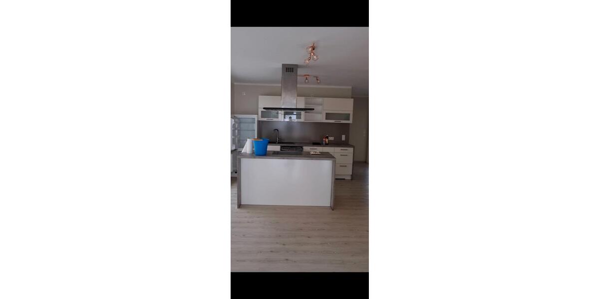 Erdgeschoßwohnung Neuwied - 3 Zimmer, 122 m&sup2;, 1.200&euro; | Angebot:26347249