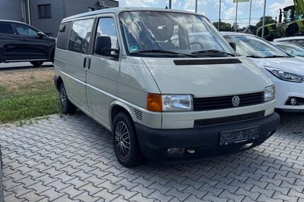 VW T4 Caravelle 171.000 km 13.999 &euro; Kottenheim 56736