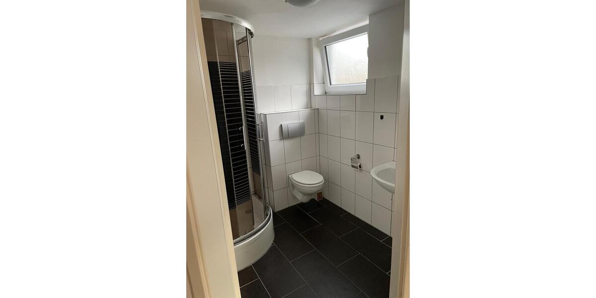 Dachgeschoßwohnung Montabaur - 3 Zimmer, 70 m&sup2;, 800&euro; | Angebot:24863926