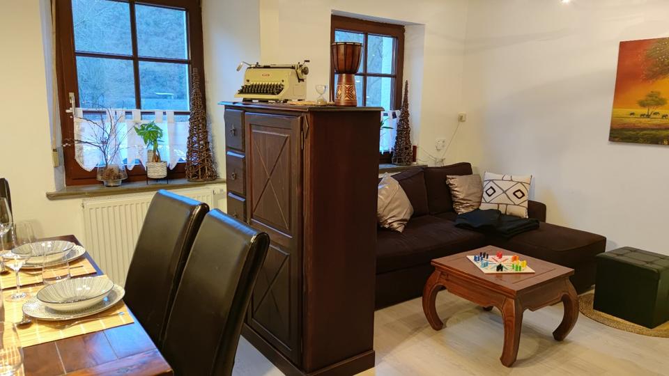 Einfamilienhaus Müden (Mosel) - 5 Zimmer, 146 m&sup2;, 1.150&euro; | Angebot:26497288