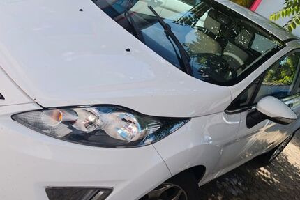 Ford Fiesta 117.000 km 6.000 &euro; Koblenz 56070