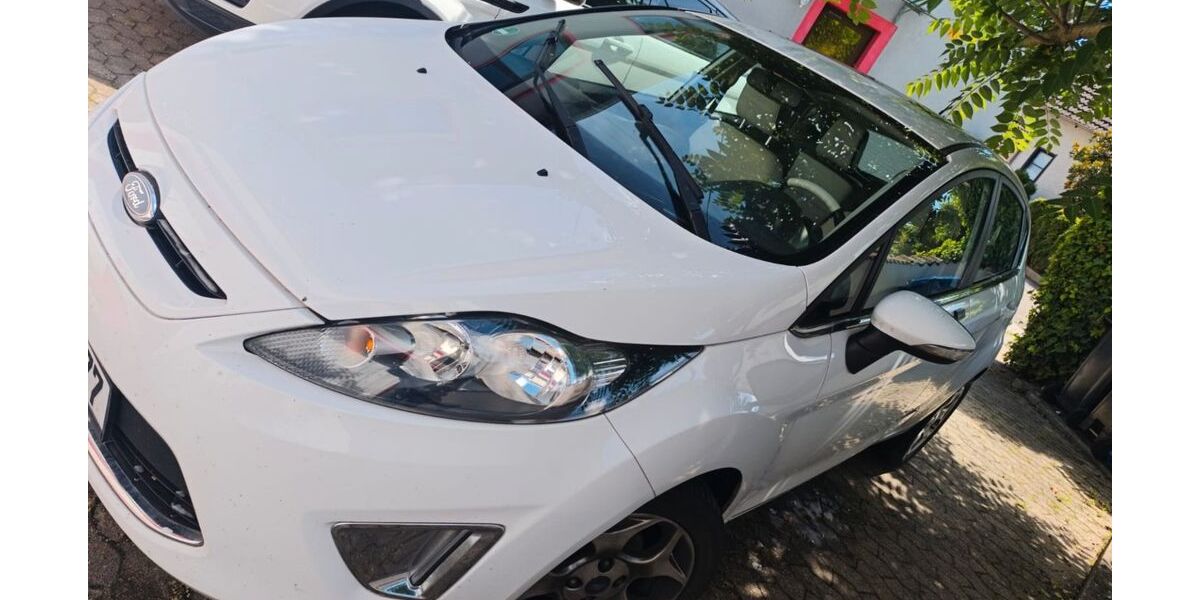 Ford Fiesta 117.000 km 6.000 &euro; Koblenz 56070