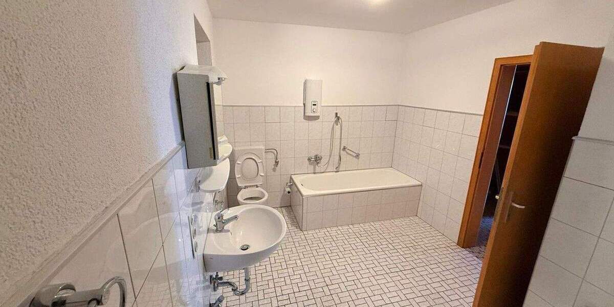 Doppelhaushälfte Neuwied- Segendorf Segendorf - 4 Zimmer, 100 m&sup2;, 980&euro; | Angebot:25804345