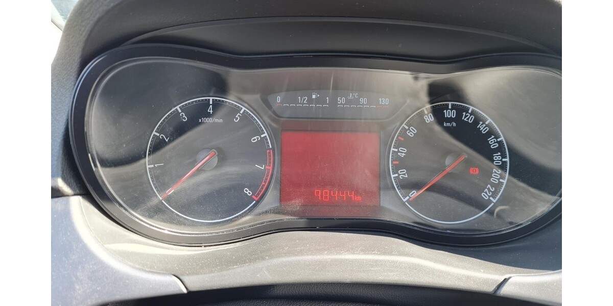 Opel Corsa E 99.000 km 4.900 &euro; Hambach 65582