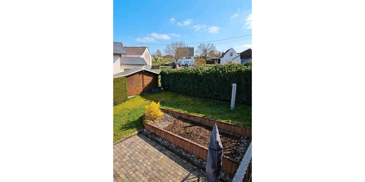 Mehrfamilienhaus, Wohnhaus Ettringen - 7 Zimmer, 215 m&sup2;, 420.000&euro; | Angebot:27158160