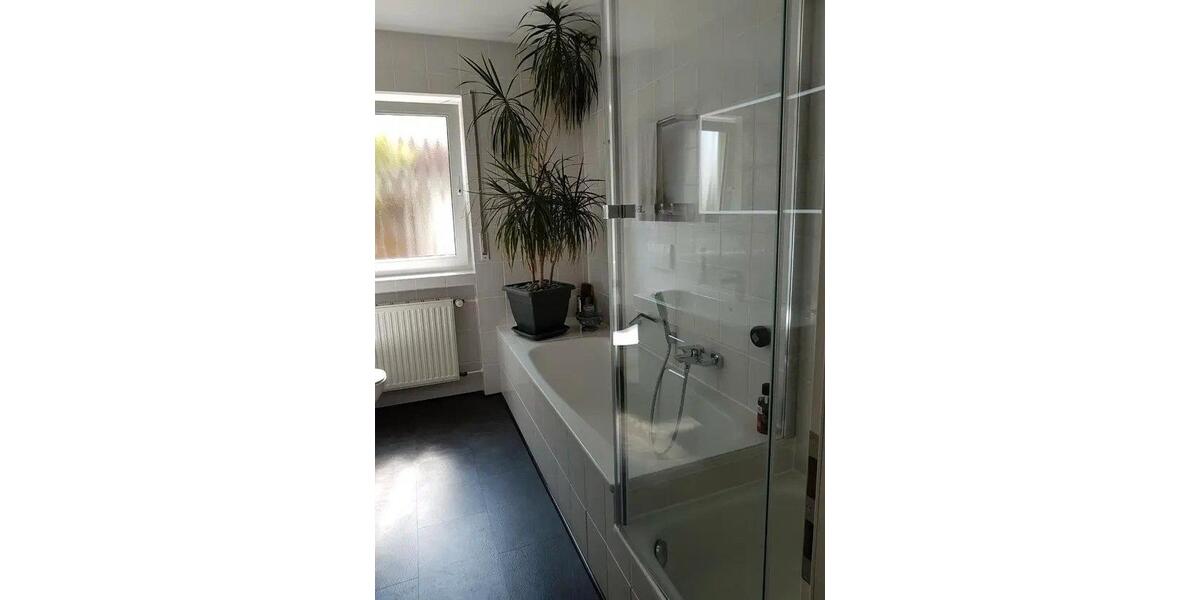 Etagenwohnung Lahnstein - 3 Zimmer, 96 m&sup2;, 275.000&euro; | Angebot:26868410