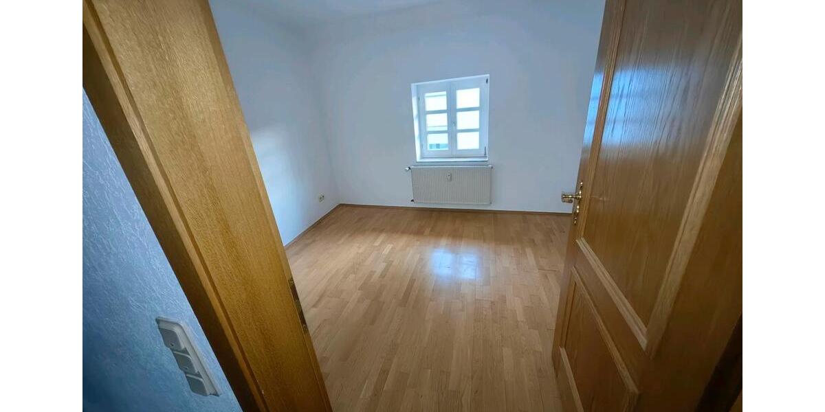 Einfamilienhaus Singhofen - 3 Zimmer, 90 m&sup2;, 990&euro; | Angebot:26382286