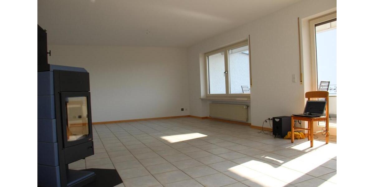 Etagenwohnung Koblenz Karthause - 4 Zimmer, 135 m&sup2;, 1.200&euro; | Angebot:25415518