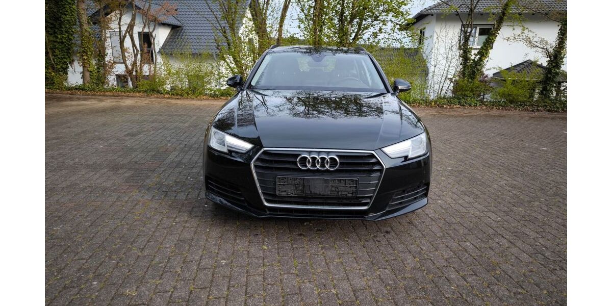 Audi A4 233.000 km 11.999 &euro; Urbar 56182