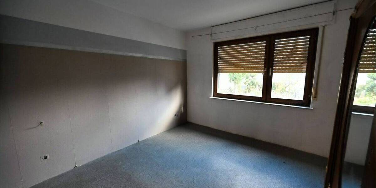 Mehrfamilienhaus, Wohnhaus Dahlheim - 1 Zimmer, 269 m&sup2;, 245.000&euro; | Angebot:26544673