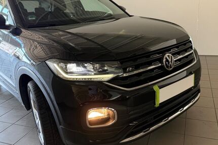 VW T-Cross 35.000 km 19.990 &euro; Hilgert 56206