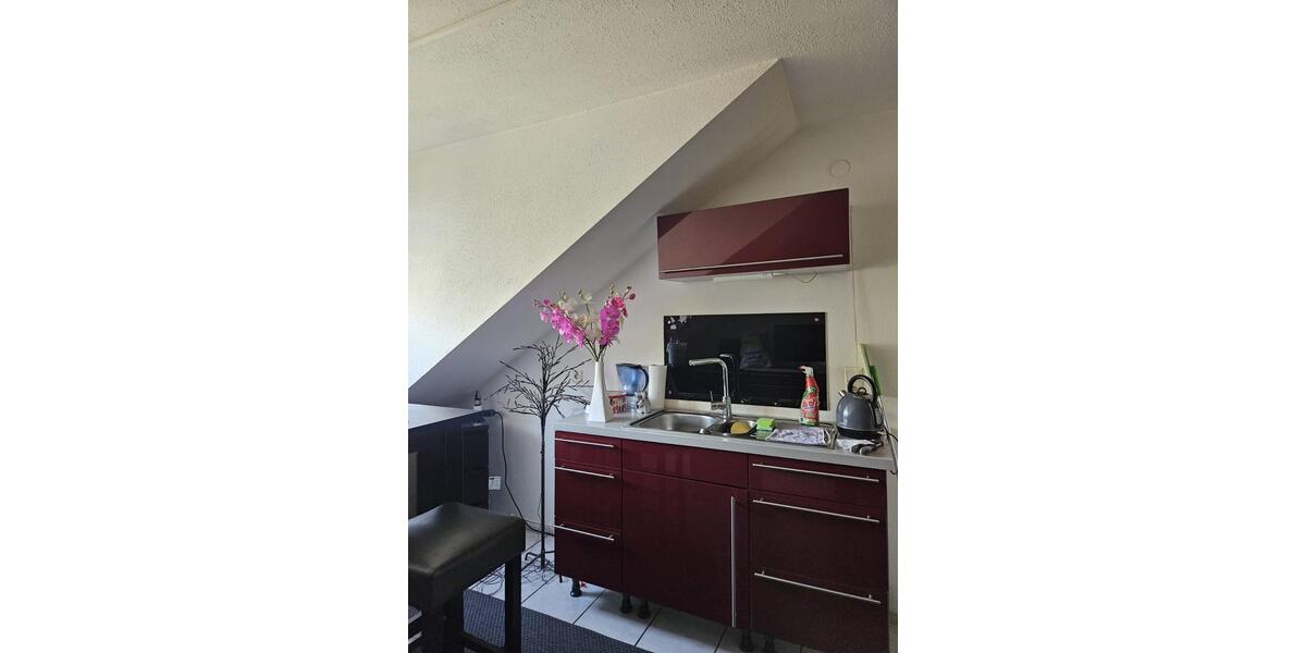 Dachgeschoßwohnung Diez - 5 Zimmer, 140 m&sup2;, 950&euro; | Angebot:25417866