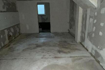 Neu Sarnierte 60qm Wohnung zu vermieten zimmer