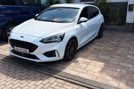 Ford Focus 112.000 km 15.999 &euro; Eich 56626
