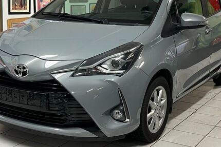 Toyota Yaris 76.000 km 12.500 € Mayen 56727