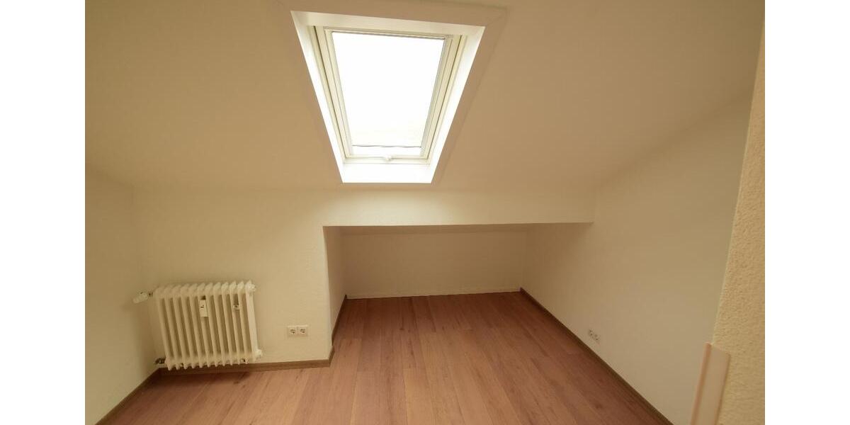Dachgeschoßwohnung Koblenz Horchheim - 3 Zimmer, 65 m&sup2;, 680&euro; | Angebot:26435810