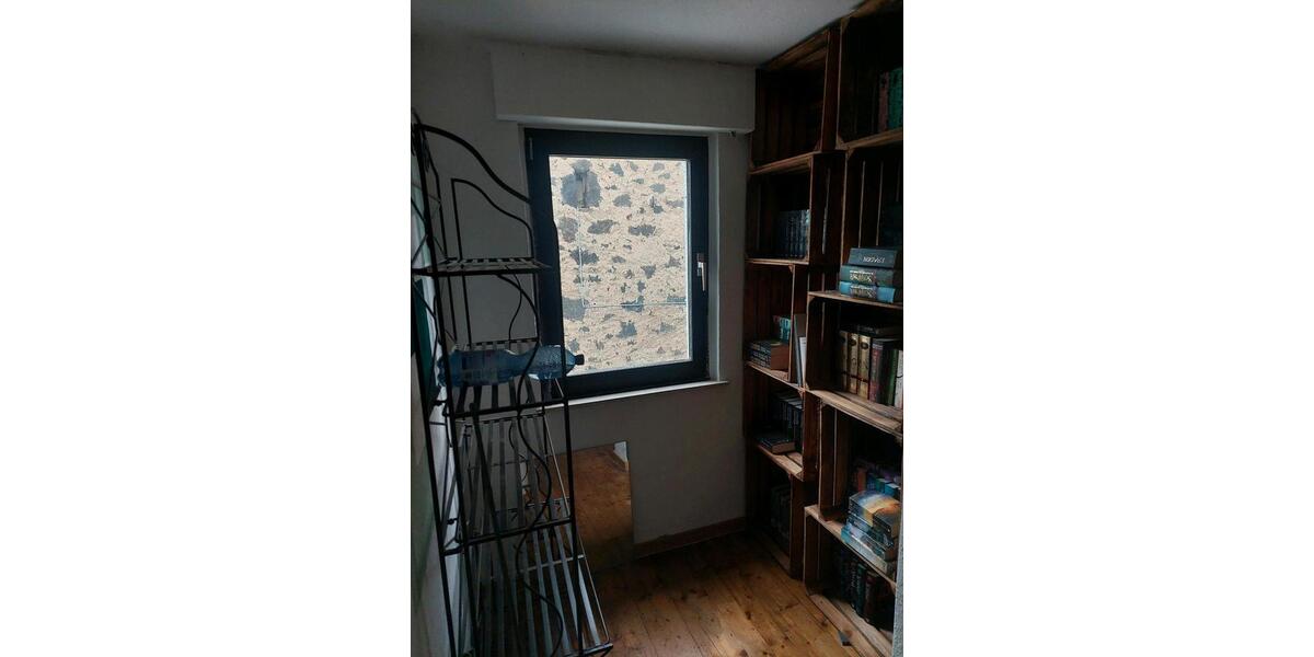 Etagenwohnung Mülheim-Kärlich Kärlich - 5 Zimmer, 140 m&sup2;, 1.400&euro; | Angebot:25720867