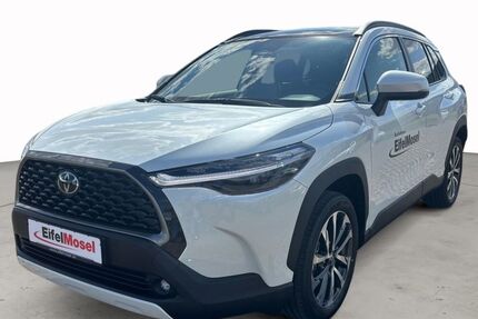 Toyota Corolla Cross 2.500 km 38.460 € Mayen 56727