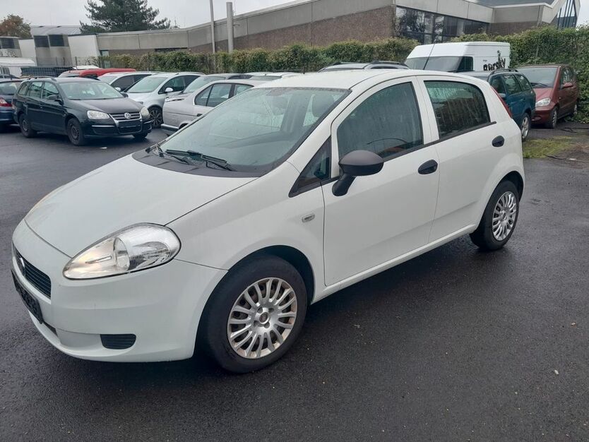Fiat Punto 196.000 km 1.950 € Diez 65582