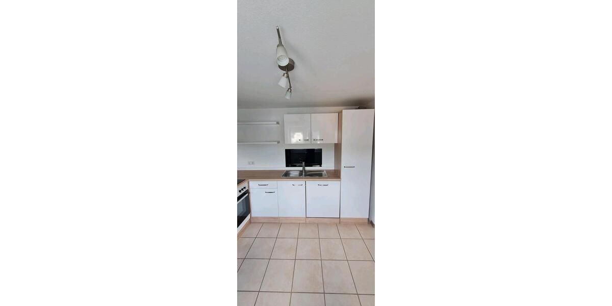 LAHNSTEIN-OBERLAHNSTEIN, Burgstr. 61, DG 2 ZKB mit EBK 2 zimmer