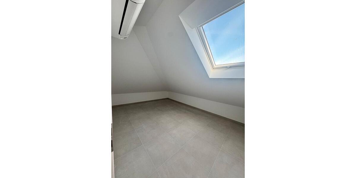 Dachgeschoßwohnung Bad Breisig - 3 Zimmer, 65 m&sup2;, 750&euro; | Angebot:26396986
