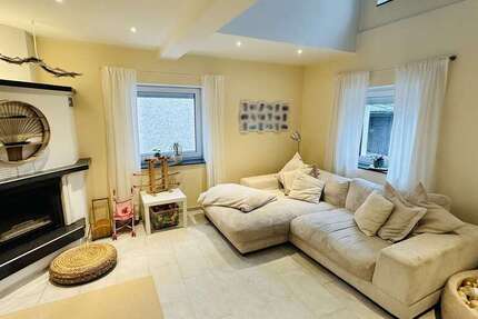 Haus Neuwied Block - 8 Zimmer, 212 m&sup2;, 599.000&euro; | Angebot:25782323