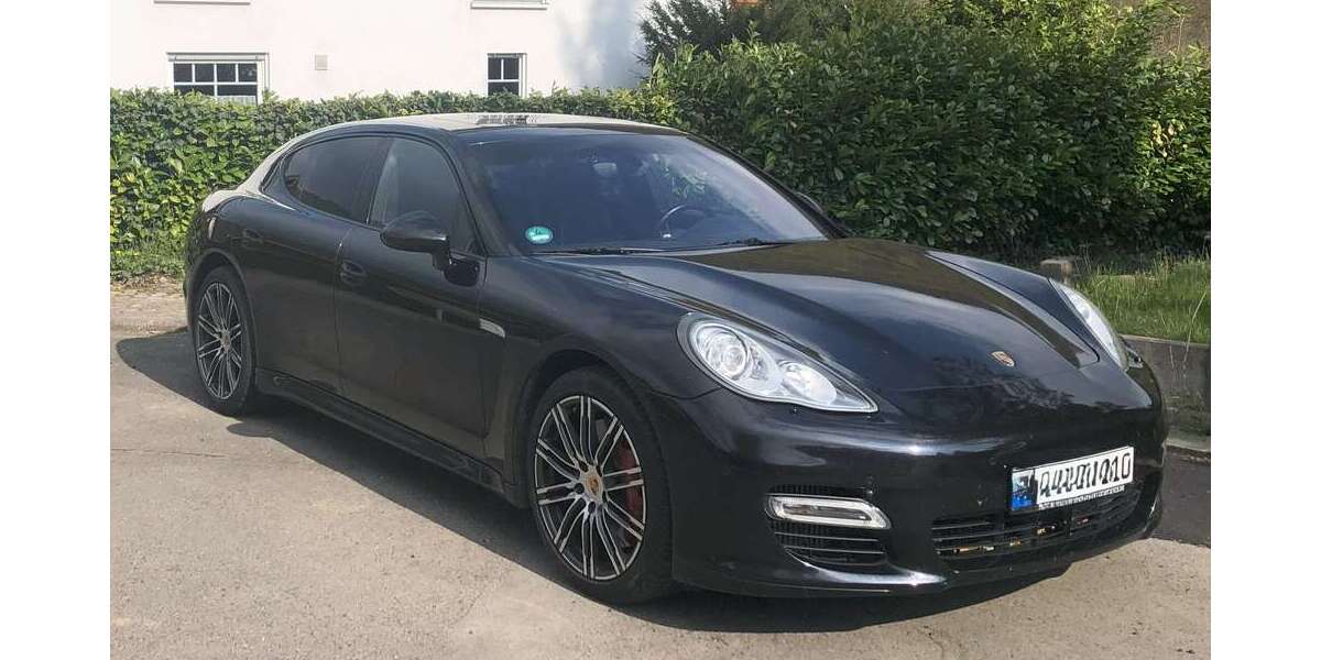 Porsche Panamera 230.000 km 34.500 &euro; Gackenbach 56412