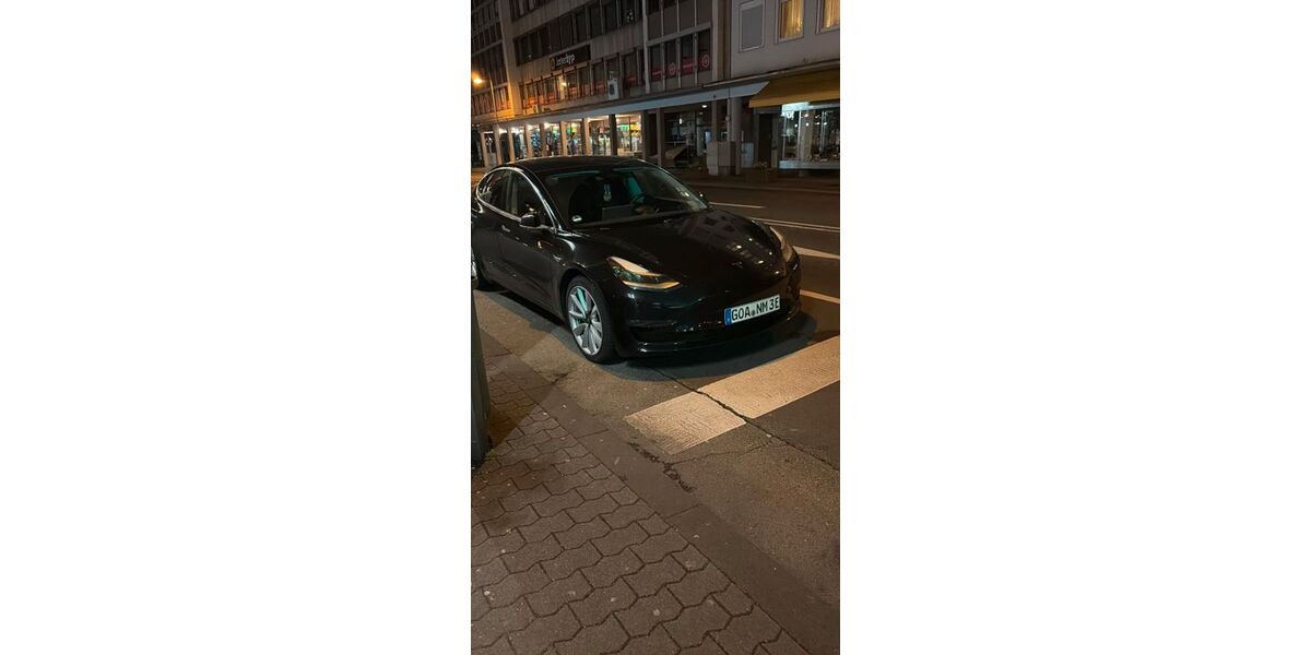 Tesla Model 3 119.500 km 20.700 € Lahnstein 56112