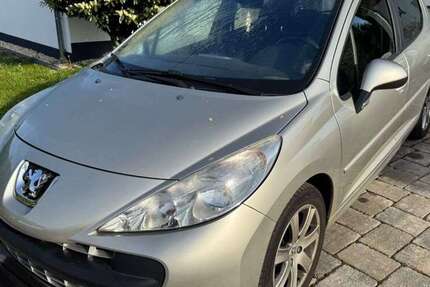 Peugeot 207 95.500 km 4.650 &euro; Andernach 56626