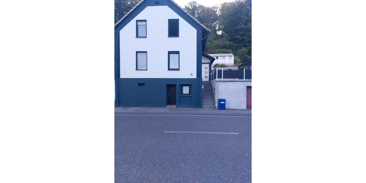 Einfamilienhaus Neuwied Feldkirchen - 6 Zimmer, 135 m&sup2;, 250.000&euro; | Angebot:26985099