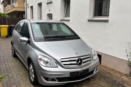 Mercedes-Benz B 180 156.000 km 4.800 &euro; Lahnstein 56112