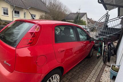 Fiat Punto 200.000 km 900 € Weroth 56414