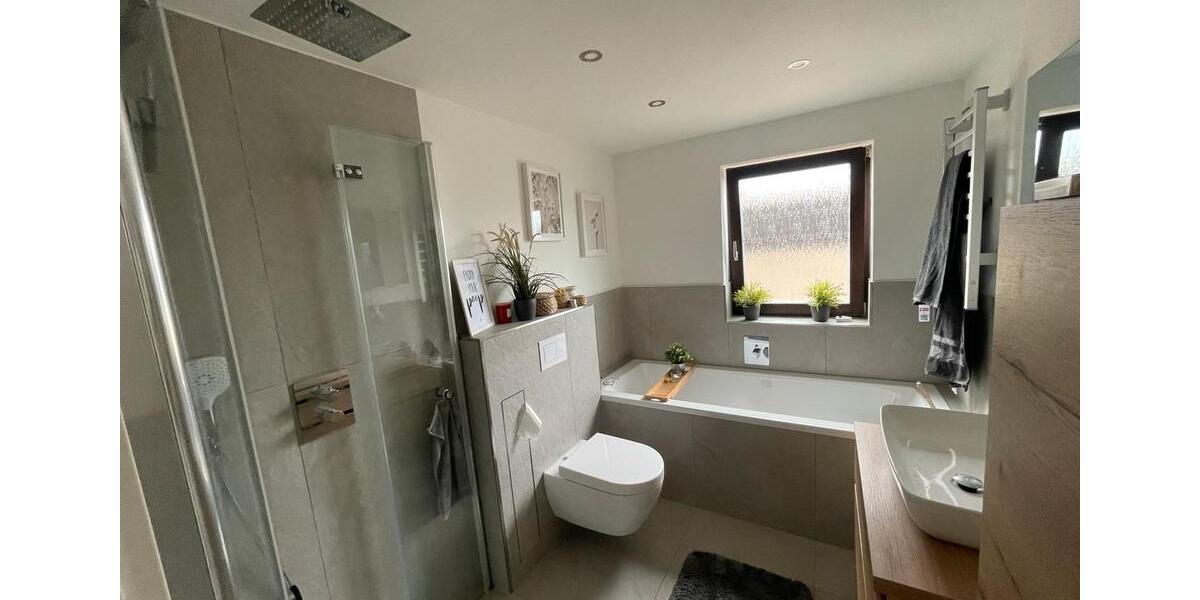Etagenwohnung Brey - 4 Zimmer, 97 m&sup2;, 319.000&euro; | Angebot:26819914