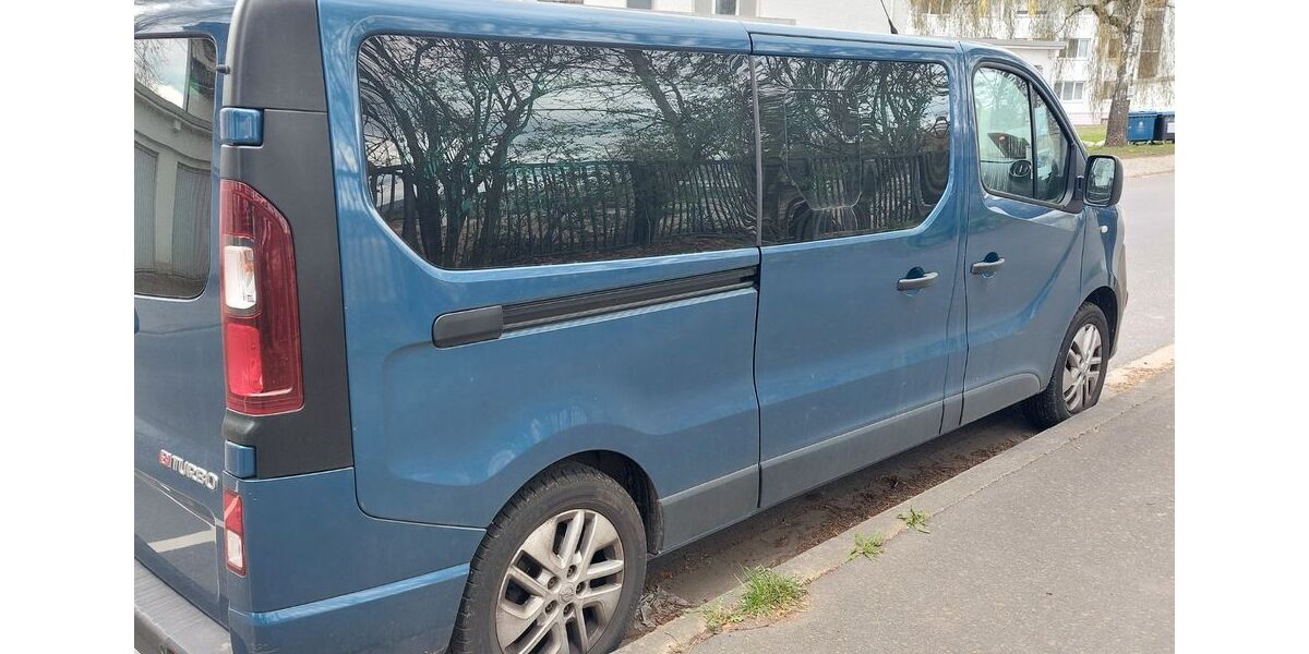 Opel Vivaro 100.600 km 16.200 &euro; Koblenz 56077