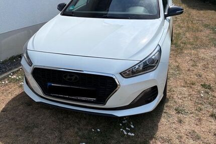 Hyundai i30 68.000 km 11.550 &euro; Mülheim-Kärlich 56218