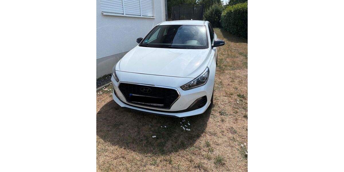 Hyundai i30 68.000 km 11.550 &euro; Mülheim-Kärlich 56218
