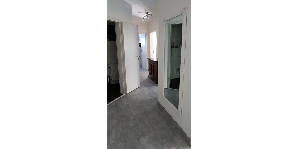 Etagenwohnung Lahnstein - 3 Zimmer, 96 m&sup2;, 275.000&euro; | Angebot:26868410