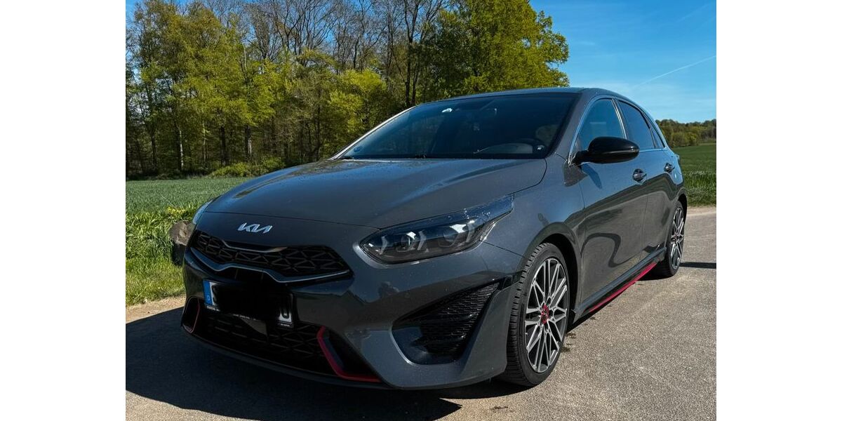 Kia ceed / Ceed 53.152 km 24.999 &euro; Hungenroth 56281