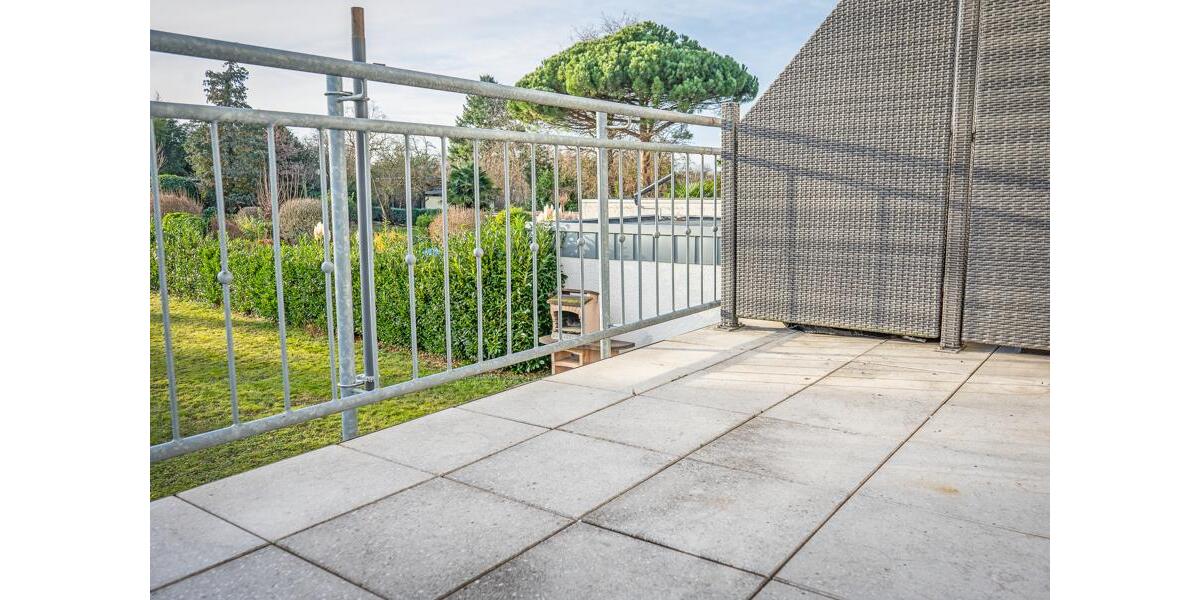 Wunderschöne Maisonettewohnung mit 2 Balkonen und schönem Blick ins Grüne 3 zimmer