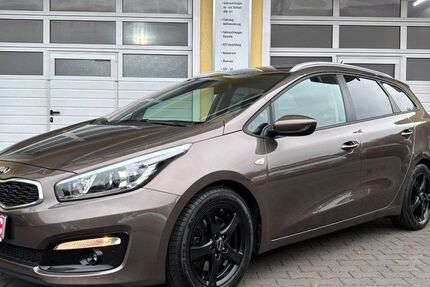 Kia ceed Sportswagon 98.000 km 10.990 &euro; Diez 65582