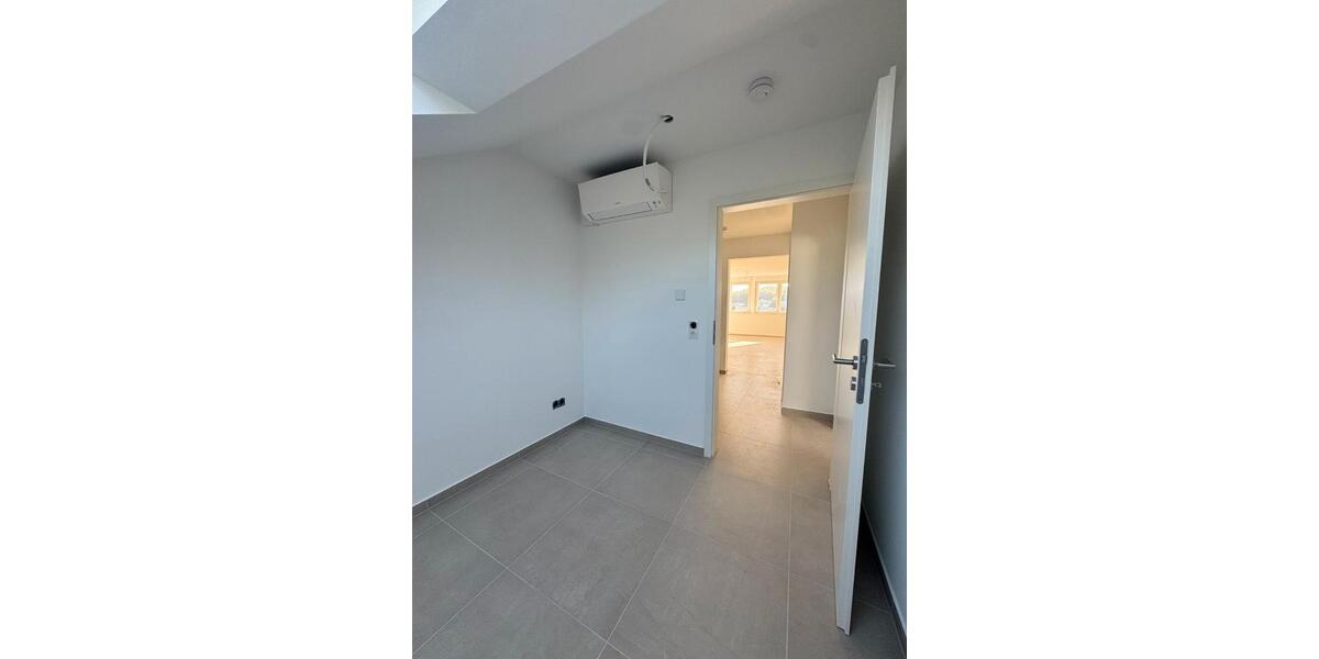Dachgeschoßwohnung Bad Breisig - 3 Zimmer, 62 m&sup2;, 720&euro; | Angebot:26396984