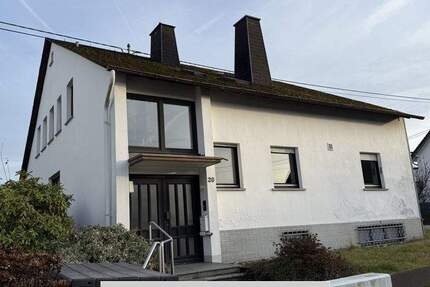 Haus Ransbach-Baumbach Baumbach - 7 Zimmer, 200 m&sup2;, 335.000&euro; | Angebot:25745768