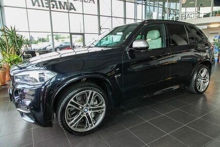BMW X5 M50