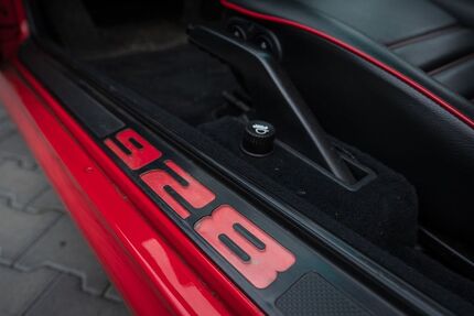 Porsche 928 208.000 km 20.928 &euro; Brohl Lützing 56656