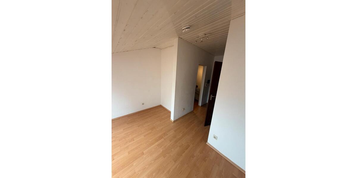 Dachgeschoßwohnung Koblenz Karthause - 1 Zimmer, 24 m&sup2;, 340&euro; | Angebot:26413007