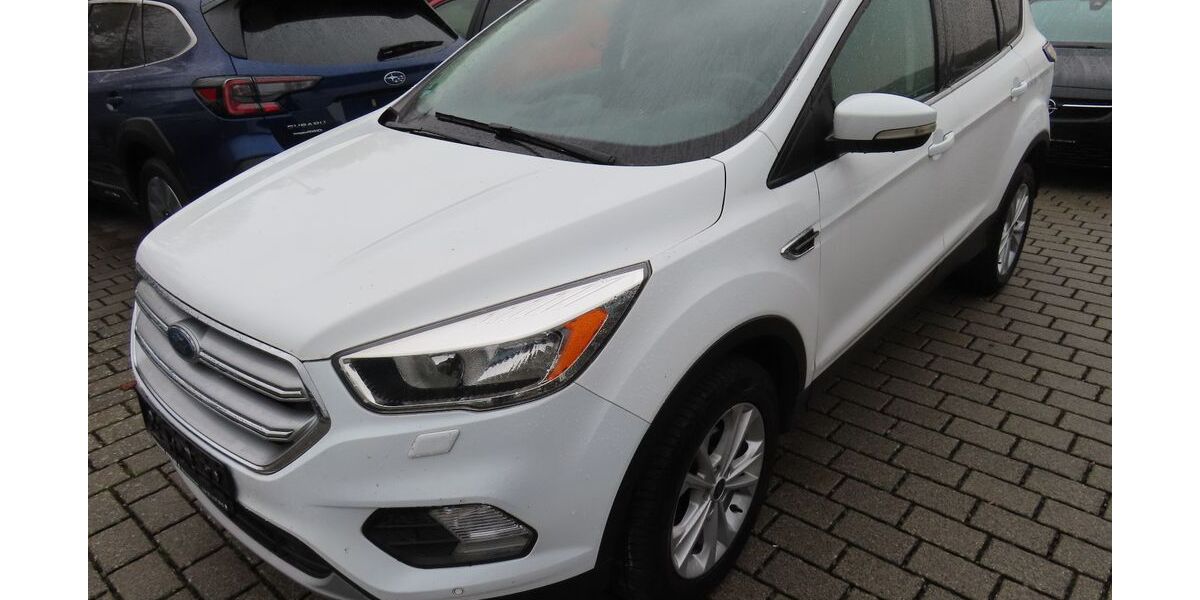 Ford Kuga 81.400 km 8.790 € Herschbach 56414